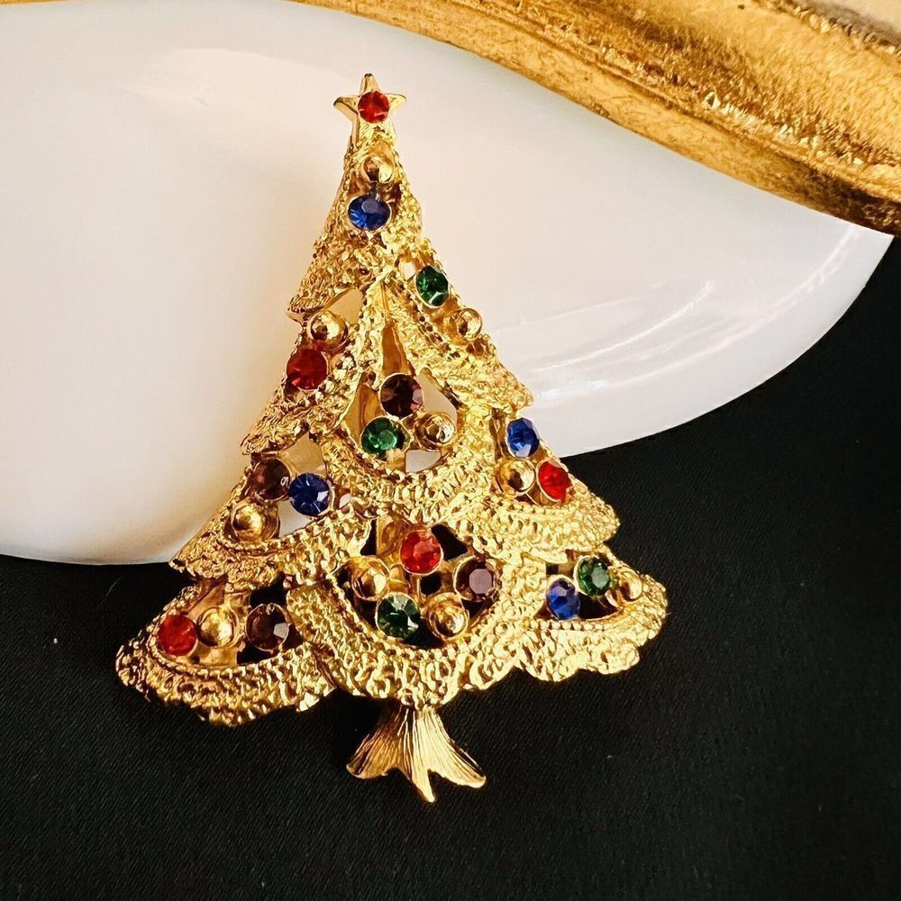 Vintage Christmas Tree Jonette Brooch Star JJ Holiday Rhinestones Red Gold 4559